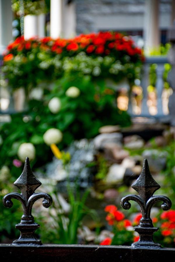 The Secret Garden Inn Kingston Ngoại thất bức ảnh